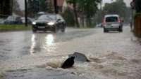 Silné bouře zasáhly jih Slovenska. Voda zaplavila jednu z nemocnic, uzavřeli ji
