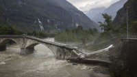 Po búrkach vo Švajčiarsku a Francúzsku zostalo sedem obetí