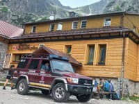 Pád z rebríka v Slovenskom raji: Českej turistke pomáhali horskí záchranári