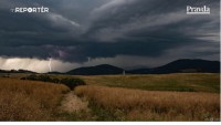Meteorológovia varujú pred búrkami, môžu sa vyskytnúť aj supercely s krupobitím