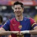 Len jedna strela za polčas. Barcelona sa trápila, vykúpil ju kanonier Lewandowski