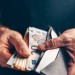 Z účtu mu odišlo vyše 1 800 eur! Šéf známeho kníhkupectva po zaplatení transakčnej dane: Kritika systému, TOTO si myslí